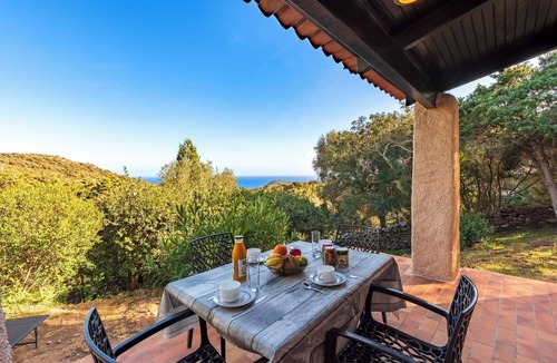 Santa Giulia Villa | Villa "Tonnara" 35m² - 2/4 pers, Rondinara, Bonifacio