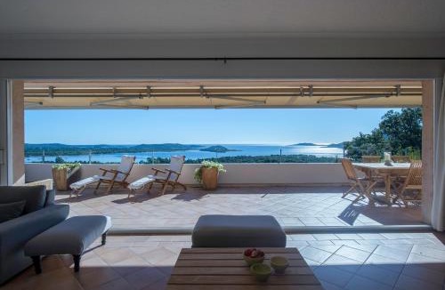 Porto-Vecchio Villa | Villa Uptica 16 pers piscine vue mer