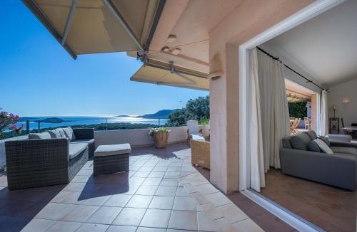 Porto-Vecchio Villa | Villa Uptica 16 pers piscine vue mer