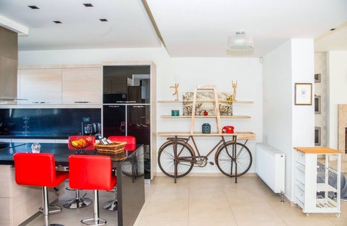 Ialyssos Villa | Villa Vikelas - Four Bedroom Villa, Sleeps 8