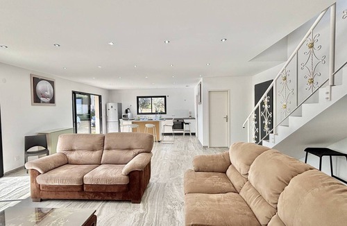 Bastelicaccia House | Villa with AC and parking - 6 guests
