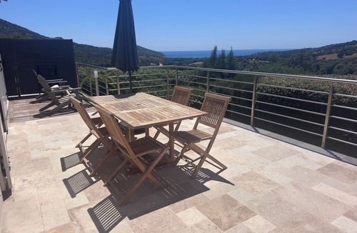 Cargese House | Villa with pool, between olive trees and sea - fantastic view!