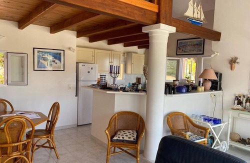 Portigliolo Apartment | Villa with Private Pool and Sea View in Coti-Chiavari
