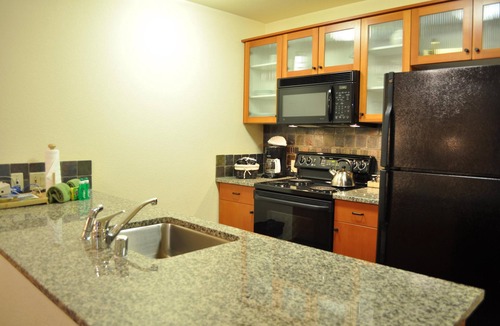 Mammoth Lakes Condo | Village 2416 White Mountain Lodge