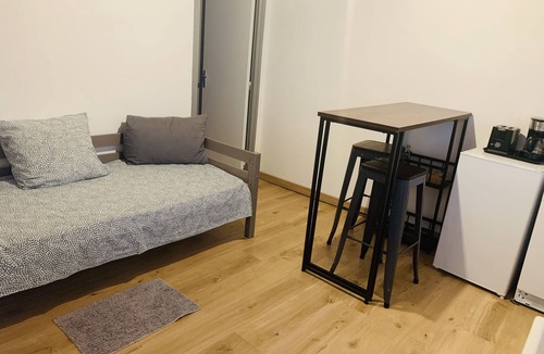 Porto Apartment | Village center in Ota, 4 km from port of porto