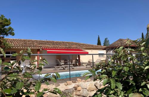 Lecci Villa | Villas CALA CORSA - 3 chambres piscine partagée chauffée - CALA ROSSA Porto-Vecchio - Villas entièrement Climatisées - Internet gratuit