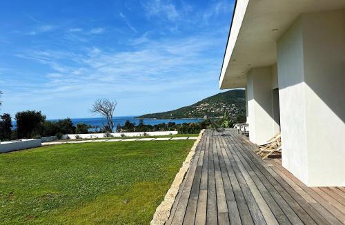 Coggia Villa | Villas de standing avec magnifique vue mer et piscines privées, Sagone