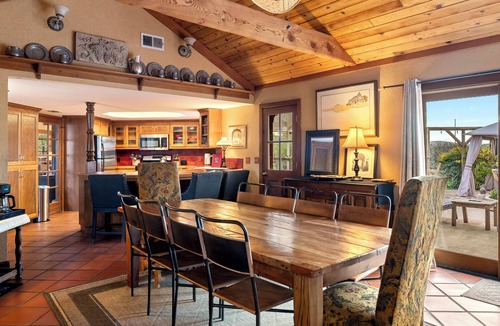 Templeton House | Vineyard Retreat in a Stunning Vineyard Setting and Views, Hot Tub, and More