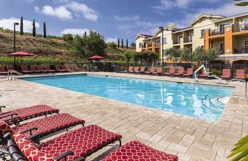 Napa Resort | Vino Bello Resort, Idyllic Location for Napa & Sonoma, Jr King Suite