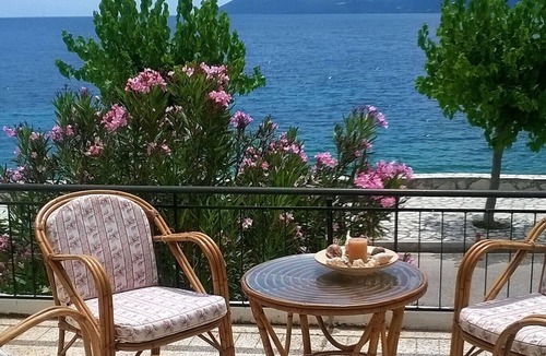 Agia Efimia House | *Vintage House - Spectacular Sea View in Agia Efimia, only 10 steps to the sea*