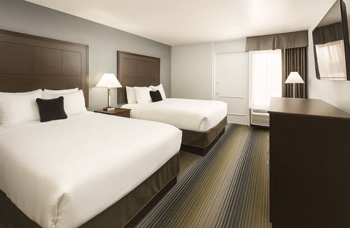 Downtown Tucson Hotel | Visit the Tucson Museum of Art! 2 Kid-friendly Accommodations! W/Pool Access!
