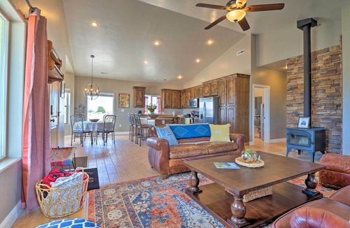 Pioche House | Vista Grande, spacious property, 1 Mi to Main St
