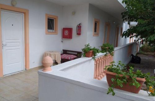 Alykes Apartment | Vivi's Studios