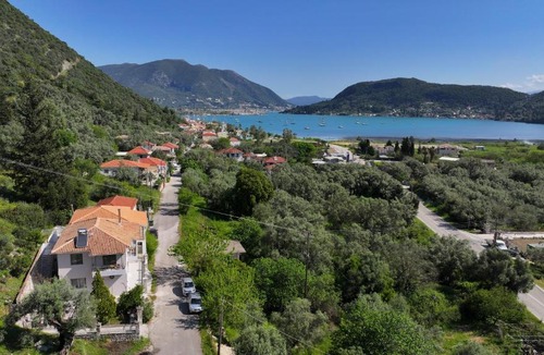 Vlicho House | Vlycho Bay View