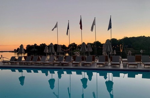Irvington Hotel | Wake up to Waterfront Views + Private Balcony for Relaxation |Marina & Courtyard