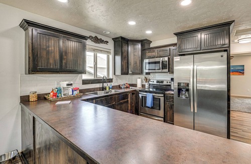 Cody Cottage | Walk to Downtown: Family-friendly Cody Home!
