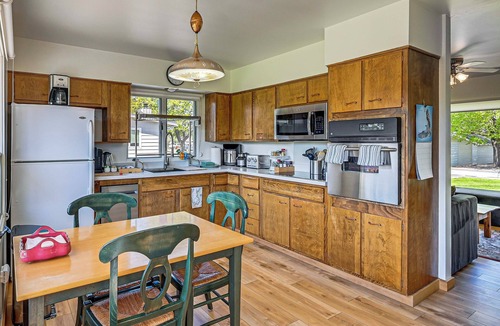 Polson House | Walk to Flathead Lake: Airy Home w/Mtn Views!