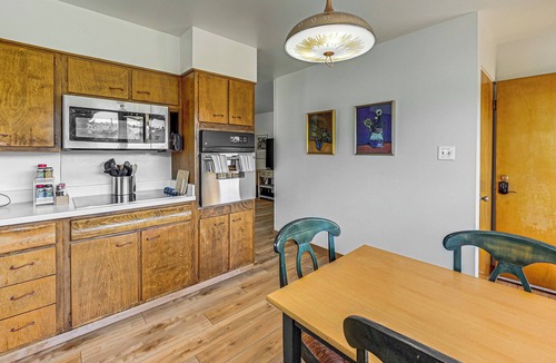 Polson House | Walk to Flathead Lake: Airy Home w/Mtn Views!