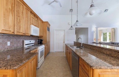 Watch Hill House | Walk to Misquamicut, RI Beaches from this 4BR Home