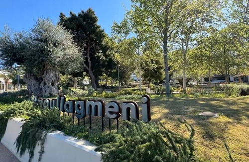 Vouliagmeni Apartment | Walk to Oceanman ATHENS Vouliagmeni Square Residence |Elegant Riviera Stay