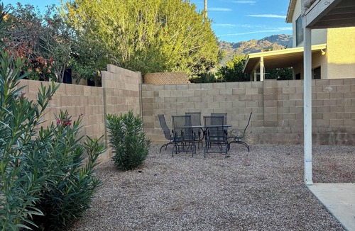 Ventana De Sabino North House | Walk to Sabino Canyon Trails, 4Bd Home with Hot Tub