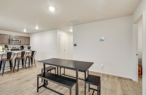 Cheney House | Walk to The Plains Golf Course: Getaway in Cheney!
