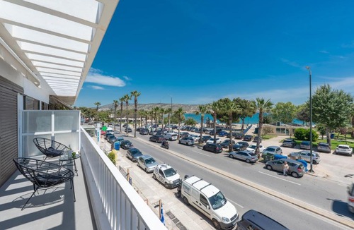 Varkiza Apartment | WALK2BEACH Riviera Beachfront Luxury Studio Suite - Steps to Yabanaki Varkiza