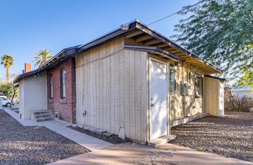 Governmental Mall House | Walkable Haven 1 Mi to Dtwn Phoenix & Chase Field!
