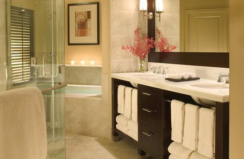 Kierland Village Center Resort | Waste Management Phoenix Open Week at Westin Kierland Villas Feb 2 -Feb 9 2025