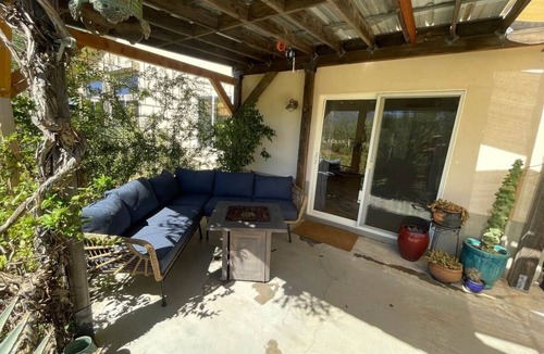 Cochise House | Watch the sunset from a private hot tub!