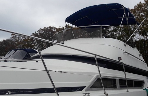 Fox Point Boat Rental | Waterfront 30´ Carver/Yatch rental Providence RI