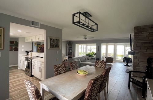 Kent Narrows Condo | Waterfront condo. Completely renovated. Walk to Kent Island's best places