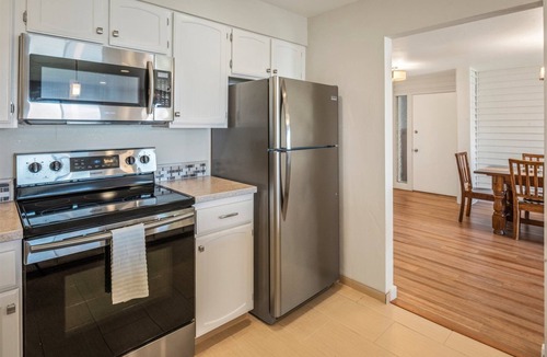 Sandpoint Condo | Waterfront condo w/dedicated boat slip, Tennis, Pool in Summer. Pet friendly!