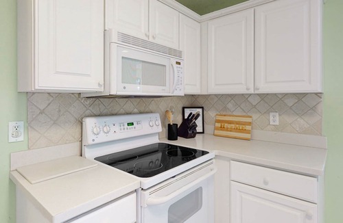 Midtown Ocean City House | Waterfront home - 3 bay-view decks, 2 fireplaces, pool & dock, 2 blocks to beach