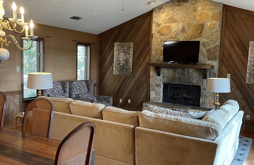 Richmond Hill Cottage | Waterfront Home with Large Deep Water Dock