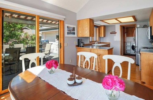 Sandpoint House | Waterfront Pet Friendly Home w AC, boat lift, dock