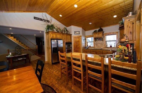 Island Park Cabin | Waterfront | Private Dock | Fire Pit | Hot Tub