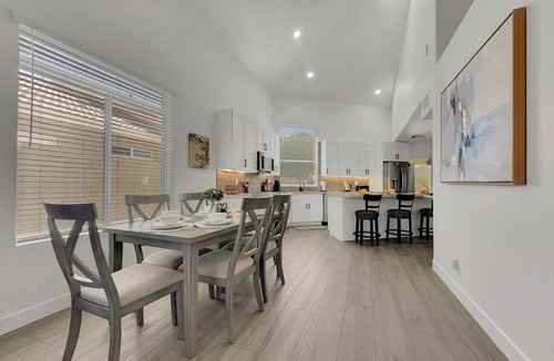 Harbor Island House | Waterfront, Stadiums Close! Pool Perfectamente Perfecto