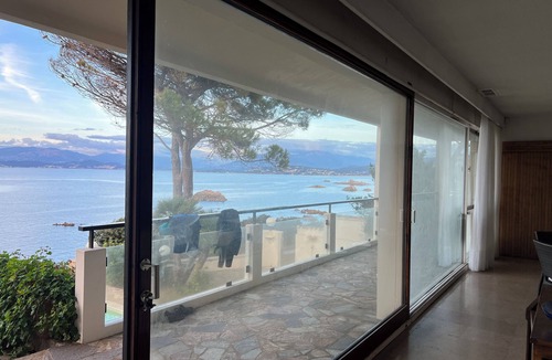 Isolella Villa | Waterfront villa unique location, private creek access, Isolella