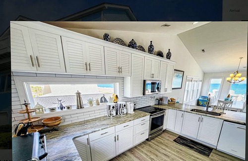 Topsail Beach House | Wavewatch Inn-Spectacular Simplicity The Perfect Beachfront Home Away From Home