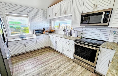 Topsail Beach House | Wavewatch Inn-Spectacular Simplicity The Perfect Beachfront Home Away From Home