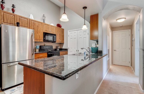Parkwood Ranch Condo | We Be Jammin' at Coyote Landin 2/2, Hot Pool!