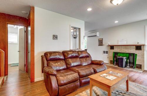North Webster House | Webster Lake Home w/Patio ~ 3 Mi to Town!