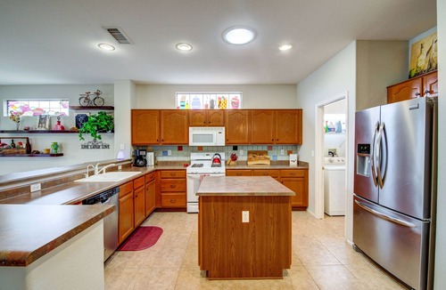Desert Breeze House | WELCOME SNOWBIRDS and 45+ VACATIONERS !