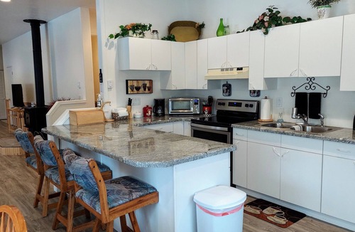 Star Valley Ranch House | Welcome to Paradise! Dog's, $50/pet* STR# 11006-2025 15%/wk, 25%/mo discount