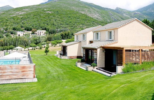 Farinole Villa | Welcoming villa with shared pool close to Saint-Florent