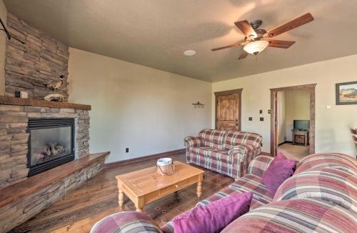 Sterling House | Well-Appointed Sterling Casita with Full Kitchen!