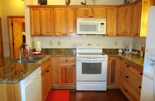 Forest Trails Cottage | Western Pines Cottage - Prescott Cabin Rentals
