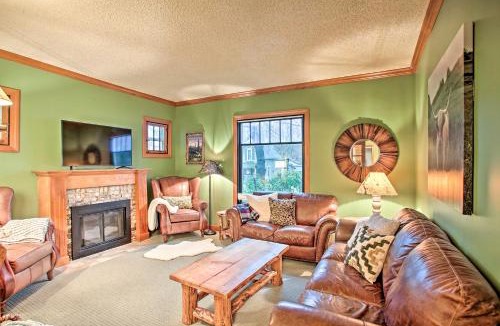 Garden District House | Whimsical Coeur dAlene Escape, Walk to Beach!