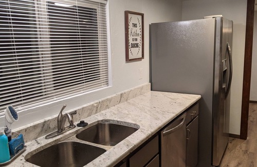 Prescott House | Whipple Vacay: Centrally located, walking distance to Yavapai medical center.